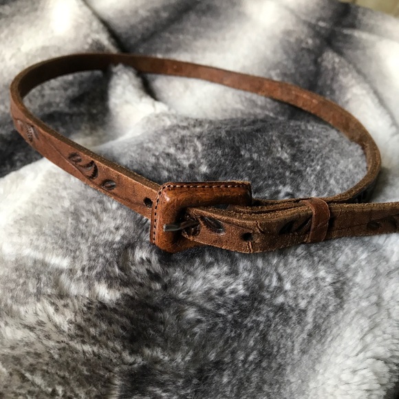 Genuine Leather Floral Stamped Belt - Picture 5 of 5